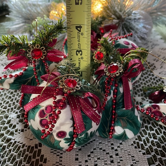 Bejeweled Christmas Ornaments. Fabric with faux jewels, beads and greenery. 15 - Picture 8 of 11